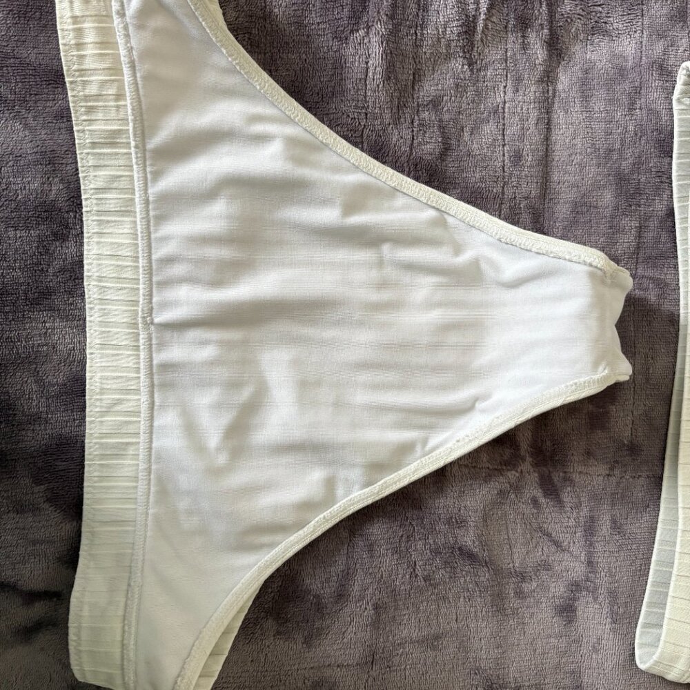 Billabong Cream Ribbed Bikini Set M - Picture 5 of 13